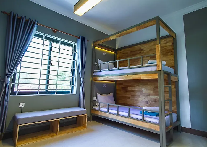 Sleep Pod Hostel *